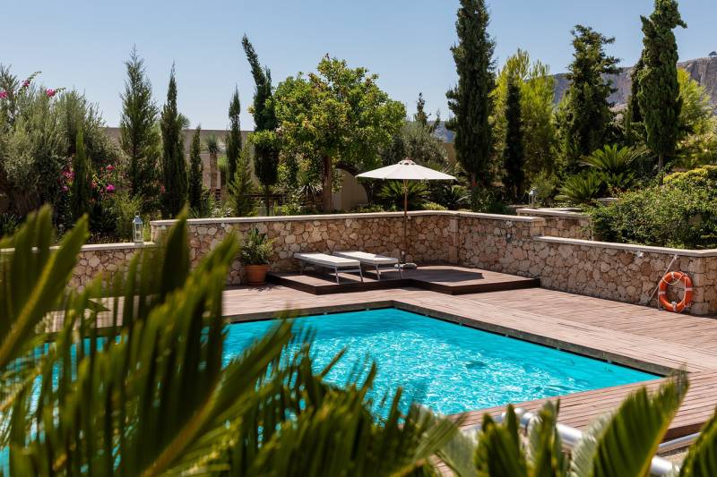 Paysagiste pour petit jardin avec piscine à Saint Rémy de Provence (13)
